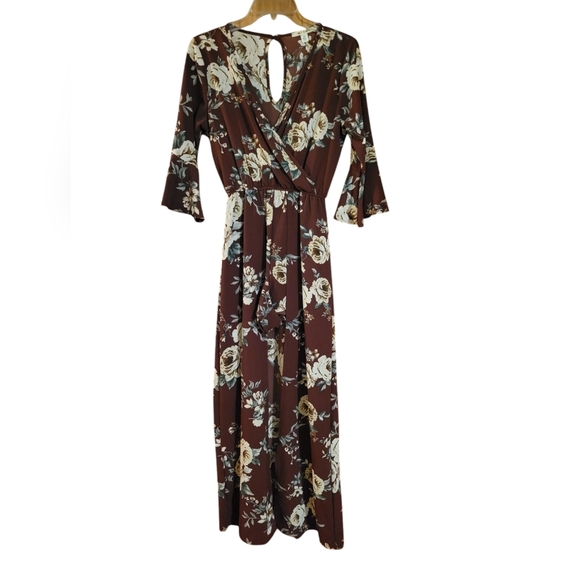 Francesca's Miami Maroon Romper with Cape - Picture 1 of 6